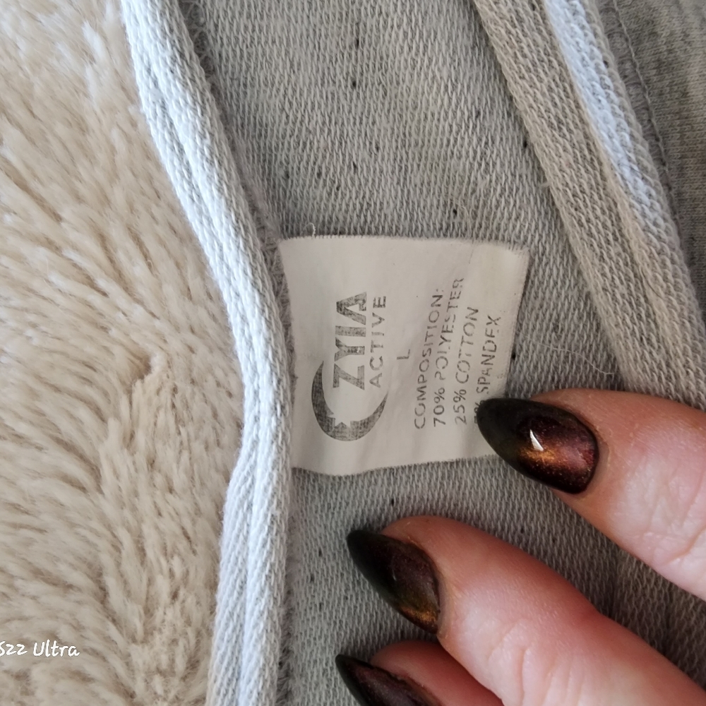 Old Zyia sweatshirt
